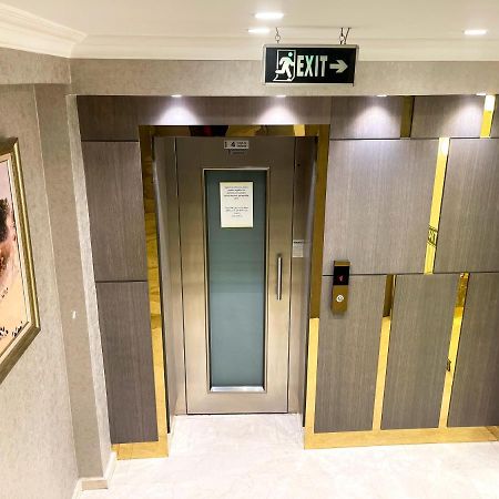 Bursa Suites Apart Otel Exterior photo A lift in a hotel
